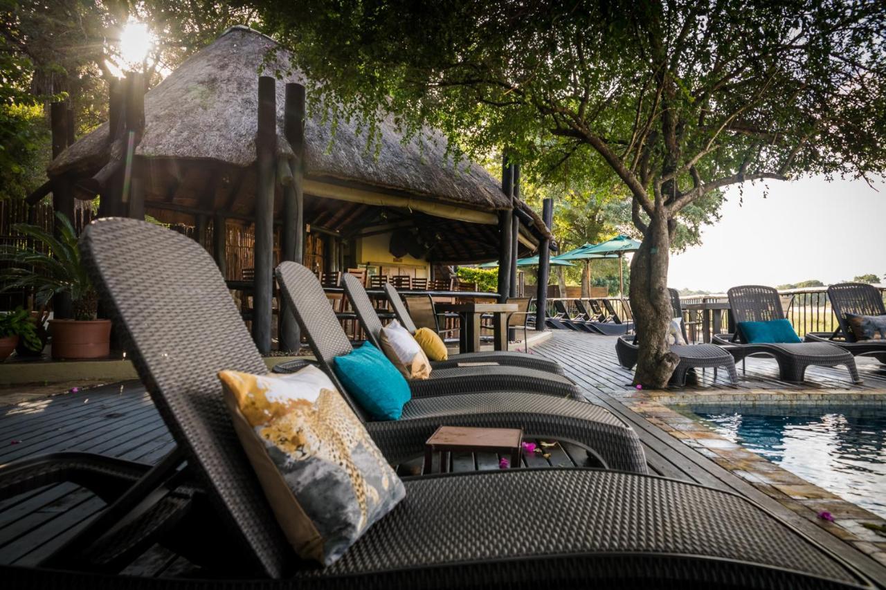 Umkumbe Safari Lodge Riverside Skukuza Eksteriør billede