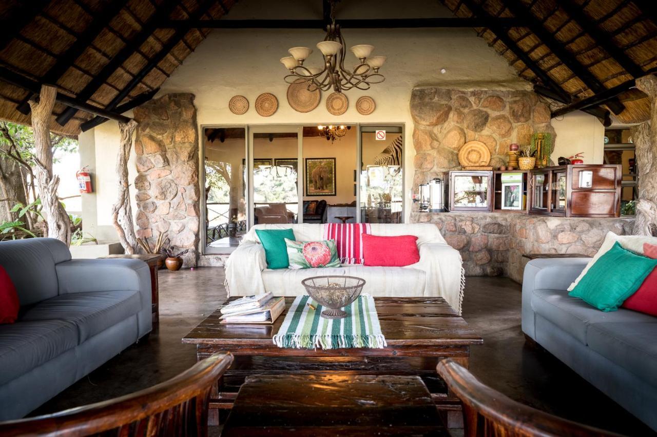 Umkumbe Safari Lodge Riverside Skukuza Eksteriør billede
